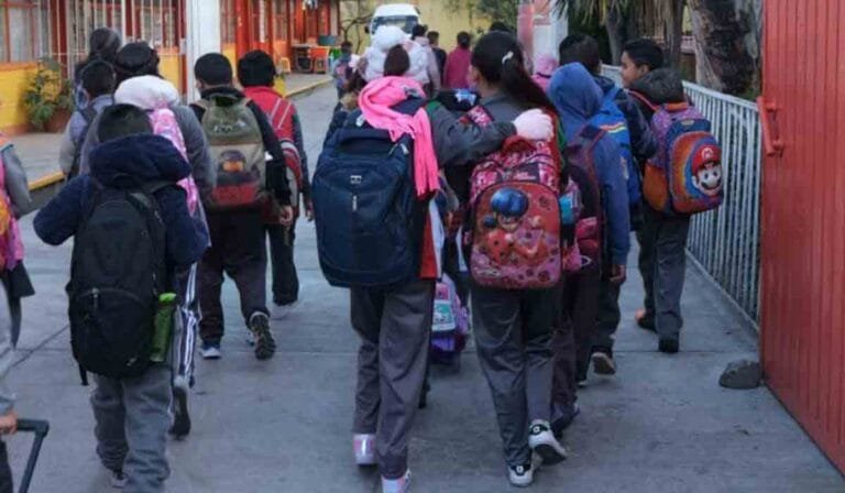 3-millones-de-estudiantes-retornan-a-clases-hay-tolerancia-en-municipios-afectados-por-desastres-naturales-03-02-2025