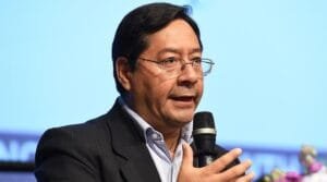 Arce destaca nuevo decreto que regula a las Empresas de Tecnología Financiera para modernizar el sistema financiero