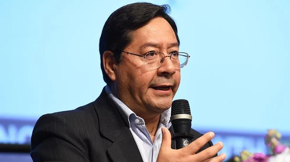 Arce destaca nuevo decreto que regula a las Empresas de Tecnología Financiera para modernizar el sistema financiero